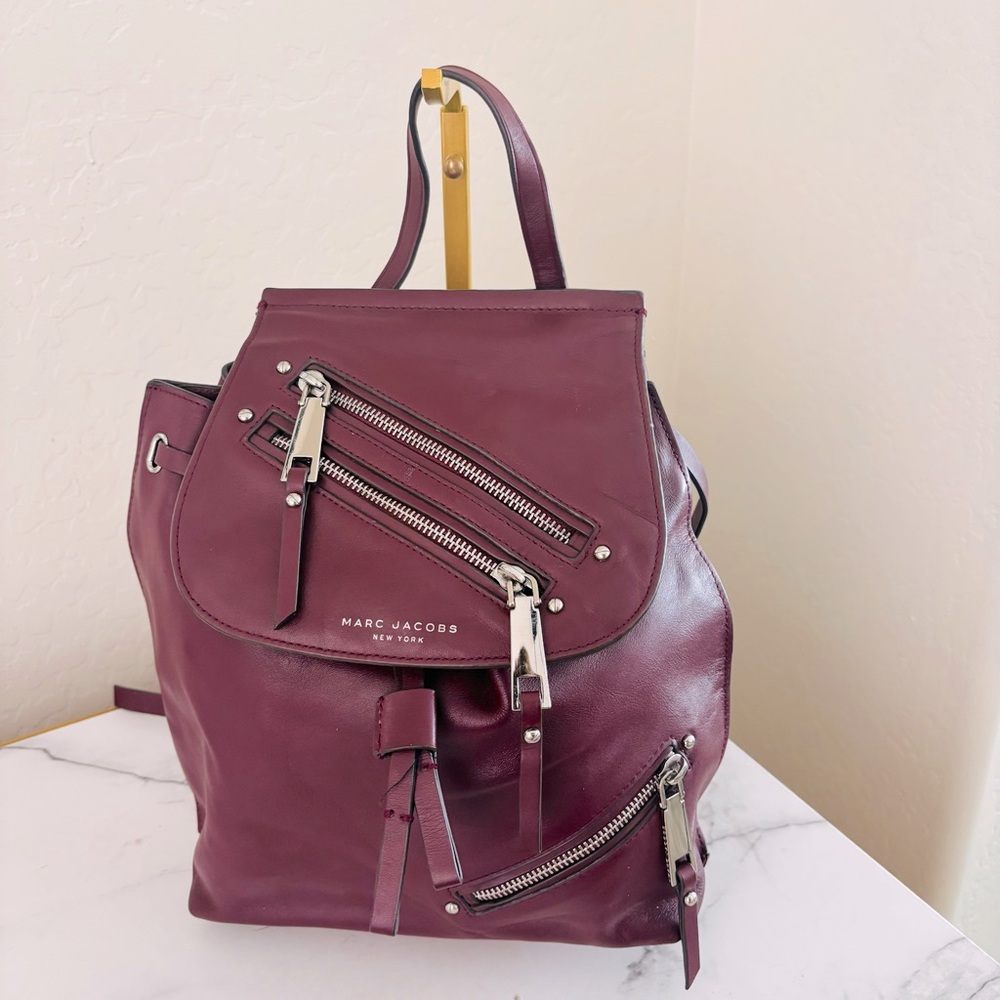 Marc Jacobs New York Zip Burgundy Leather Backpack Women’s EUC